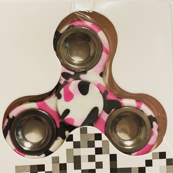 Pink Camo Fidget Hand Spinner NWT - Picture 3 of 5